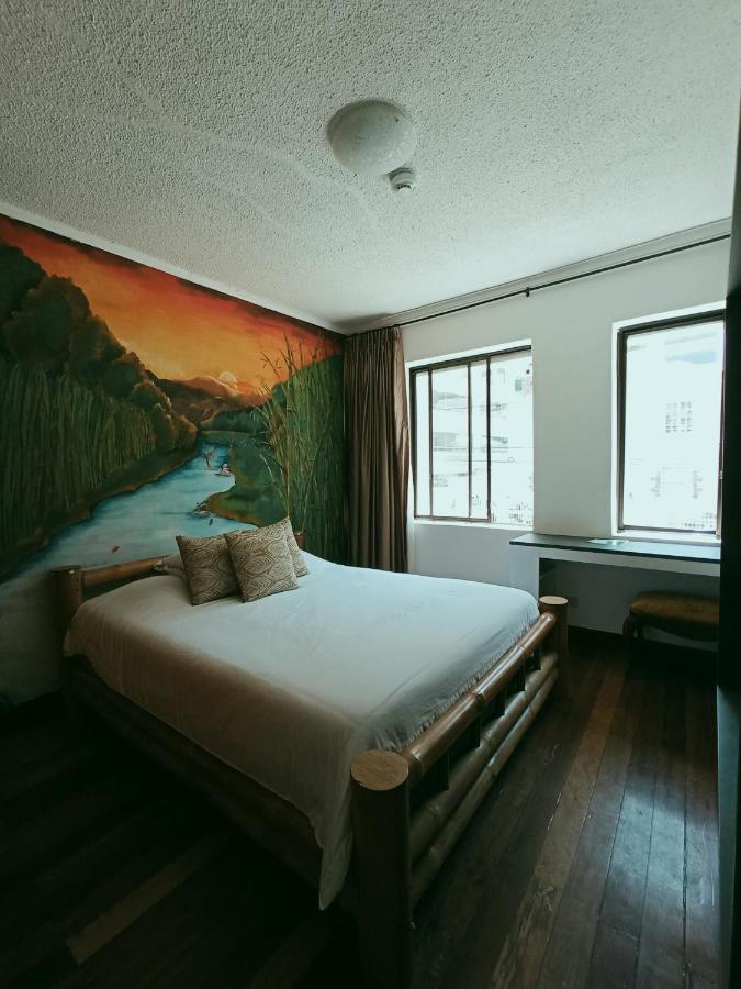 Suites+Arte Quito Extérieur photo