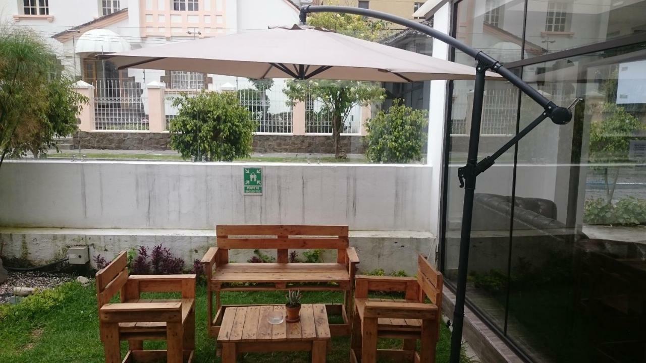 Suites+Arte Quito Extérieur photo